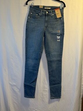 Levi’s 721 High Rise Skinny Jeans Blue Stretch Denim W28 L30 NWT